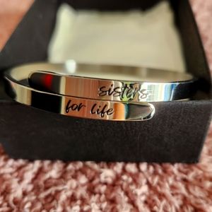Stainless steel Sisters bracelet